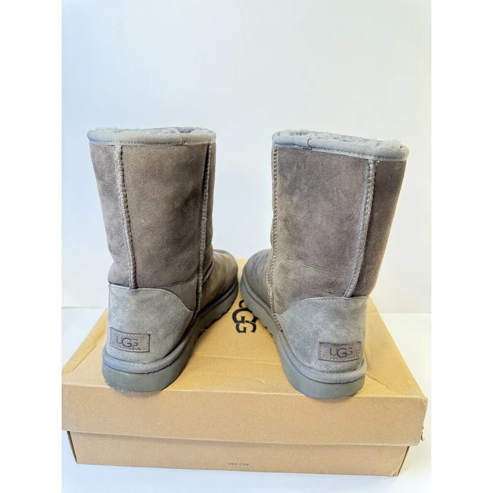 UGG Women's Classic Short Ii Boot, Grey/Brown, 10